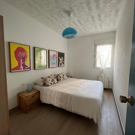 Modernized 3-Bedroom Flat 500M To The Beach Walencja Zewnętrze zdjęcie